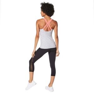 Lululemon Stash N Run Tank Light‎ Coral *Medium Support For B/C Cup Size 8